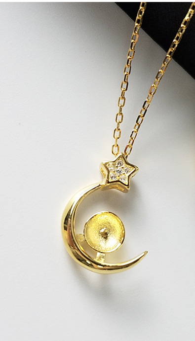 Star Moon Pendant Pearl Clavicle