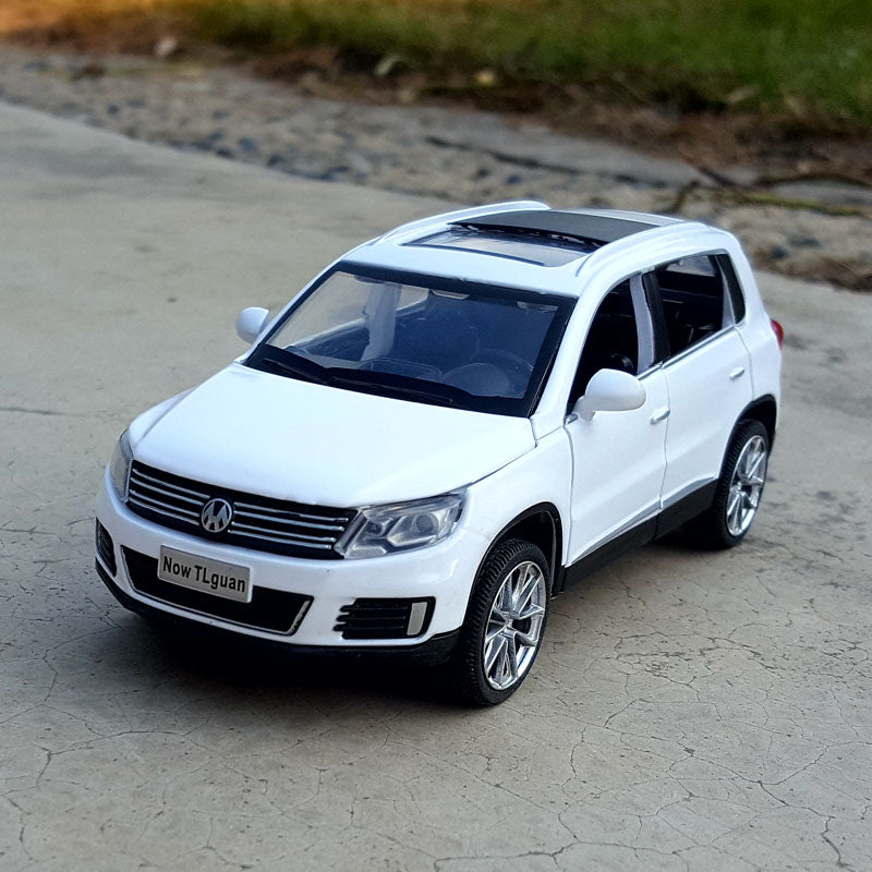 Volkswagen Tiguan alloy car model