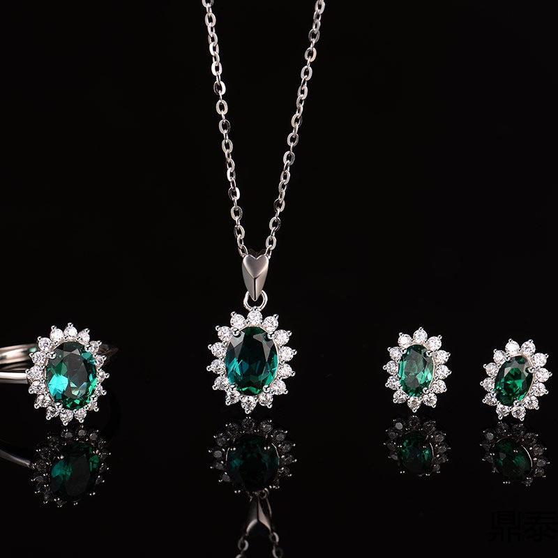 Japanese And Korean Style And Qinglian Emerald Necklace Pendant Female Light Luxury Full Diamond Emerald Necklace