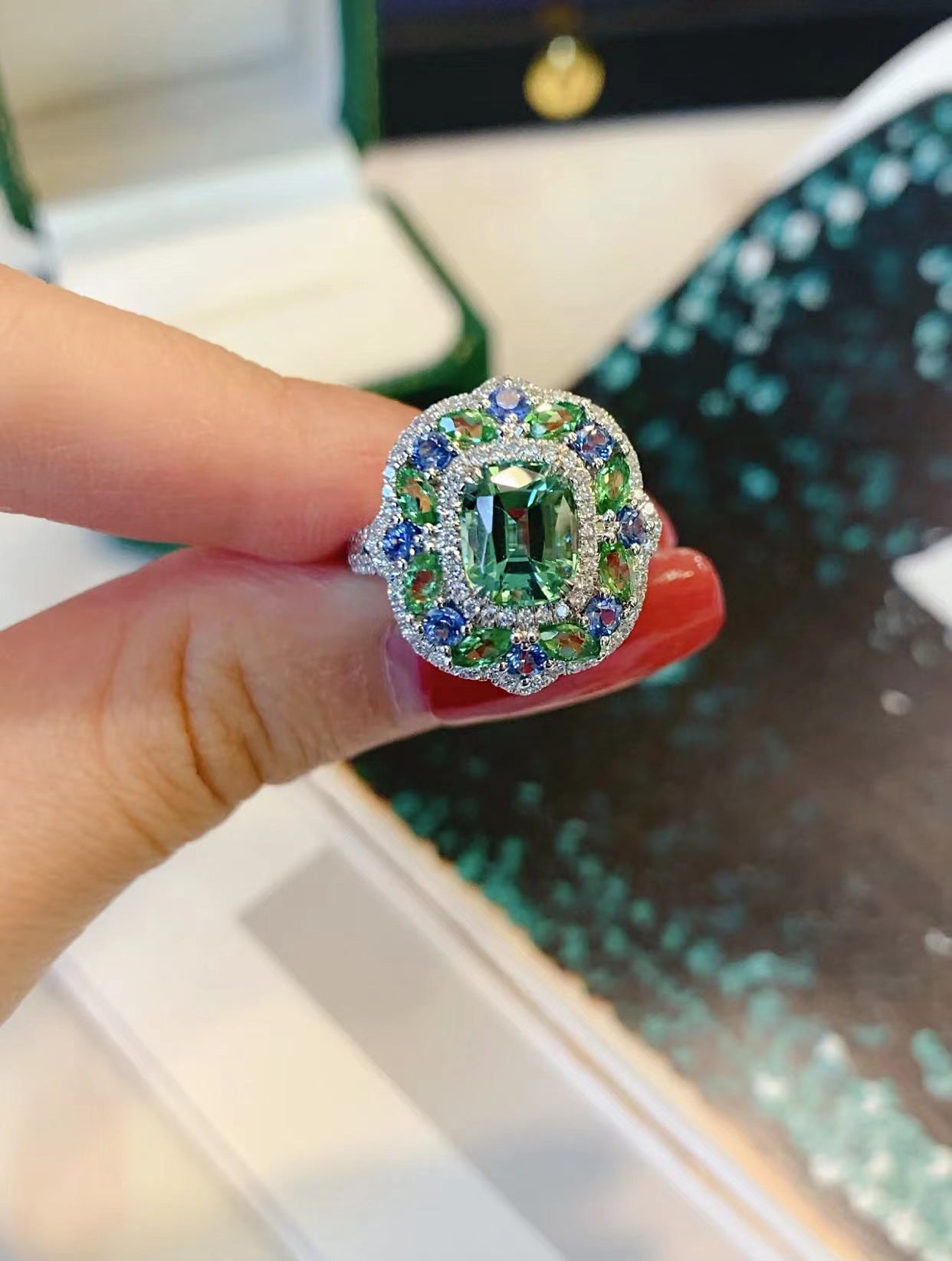 2022 New European And American Style Ring S925 Sterling Silver Secret Garden Afghanistan Green Tourmaline Senior Women's Ring Wholesale
